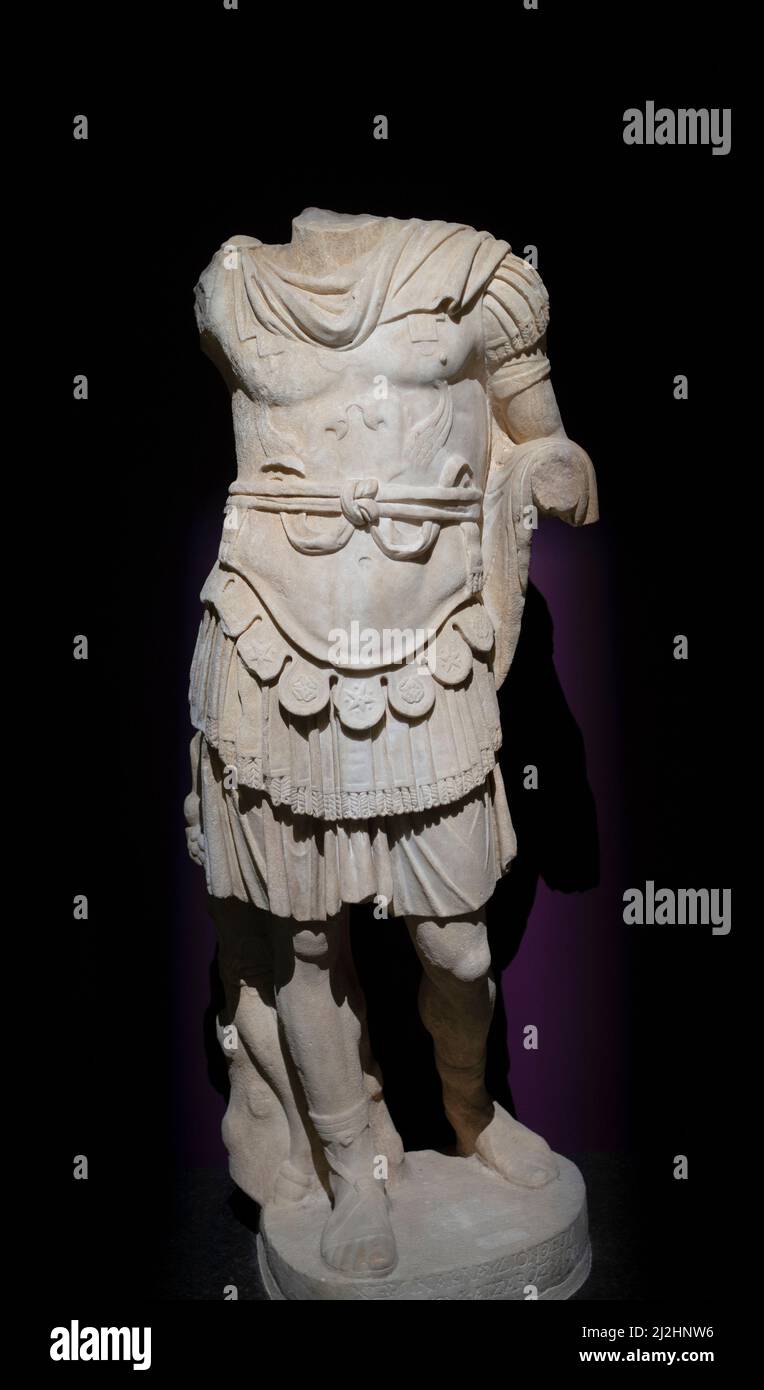Statue von Kaiser Nero im Istanbuler Archäologiemuseum, Türkei. Stockfoto
