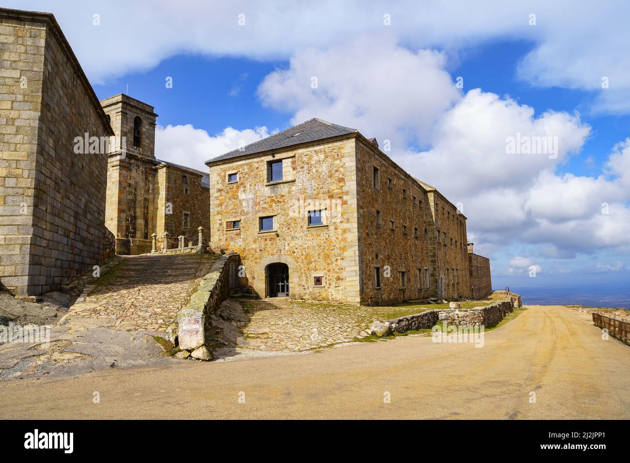 Heiligtum der Sierra de Francia in Salamanca an einem sonnigen Tag Stockfoto