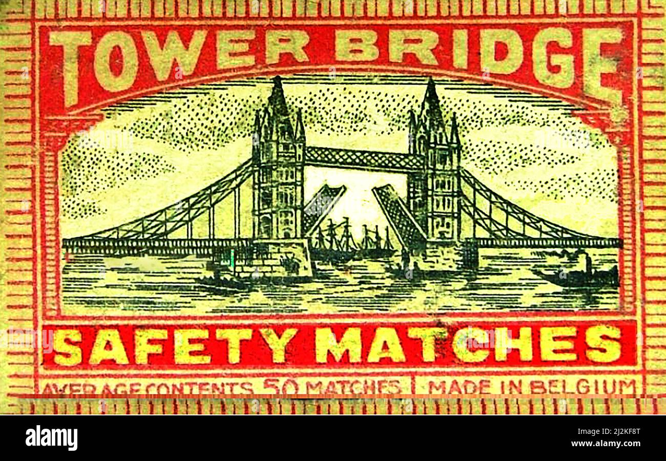 Die Londoner Tower Bridge wie sie auf einer Schachtel mit Sicherheitsspielen der Marke Tower Bridge erschien, enthielt jede Schachtel rund 50 Streichhölzer zum Anzünden von Feuern, Zigaretten usw. Sie wurden in Belgien hergestellt. Die Gefahren des weißen Phosphor-Streichens führten im 19.. Jahrhundert zur Entwicklung des „hygienischen“ oder „Sicherheitsmatches“, bei dem eine rote Phosphor-Schlagfläche auf der Schachtel verwendet wurde. Die Kollektion der Streichholz-Gegenstände wird als Phillumeny oder Phillumenism bezeichnet. Stockfoto