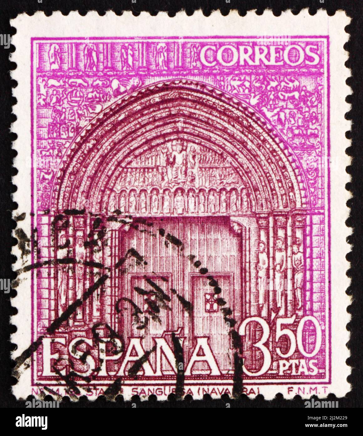 SPANIEN - UM 1968: Eine in Spanien gedruckte Marke zeigt Portal of St. Mary’s Church, Sanguesa, Navarra, Spanien, um 1968 Stockfoto