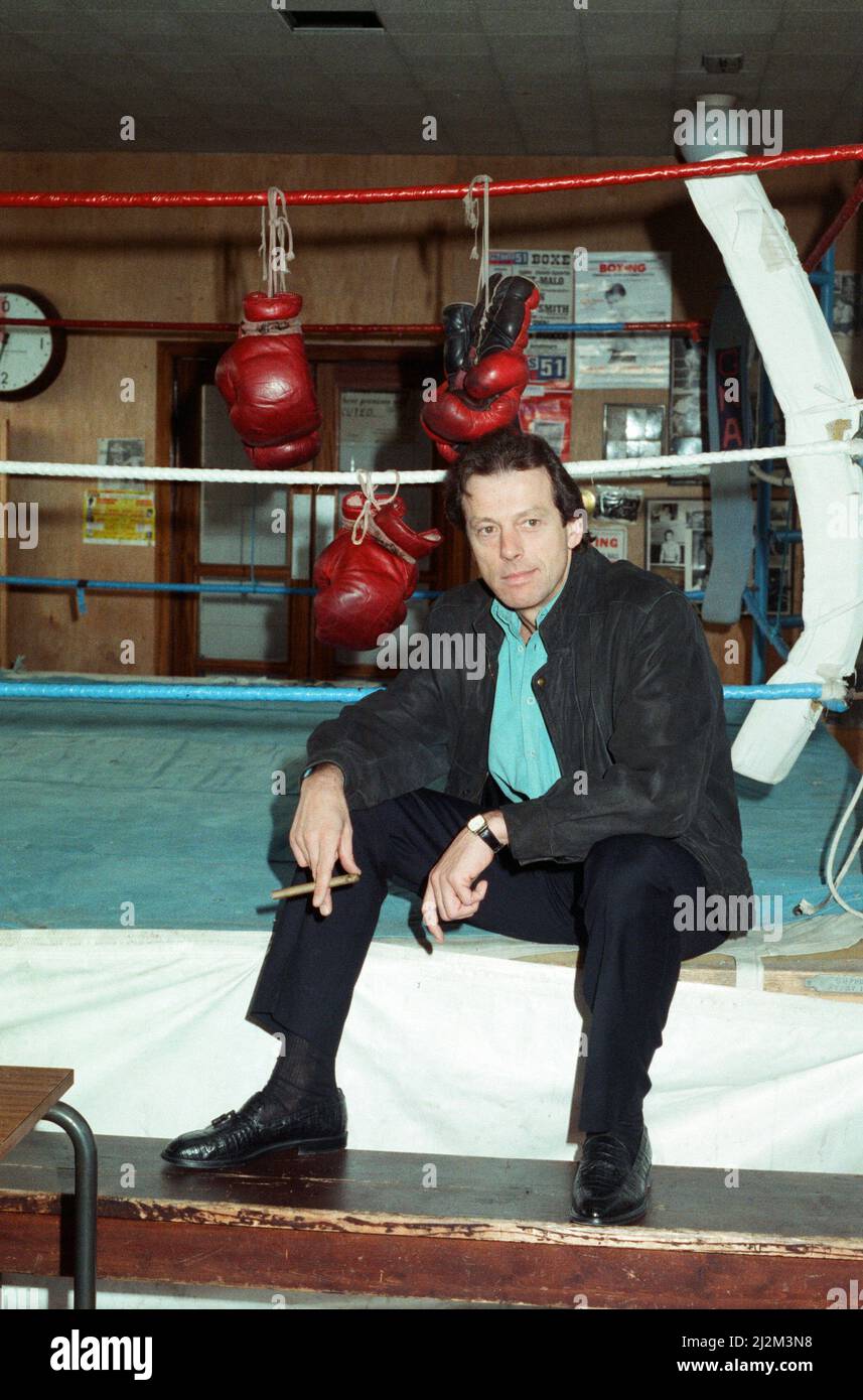 Die Schauspielerin Leslie Grantham ist bei einer Fotoserie für seine