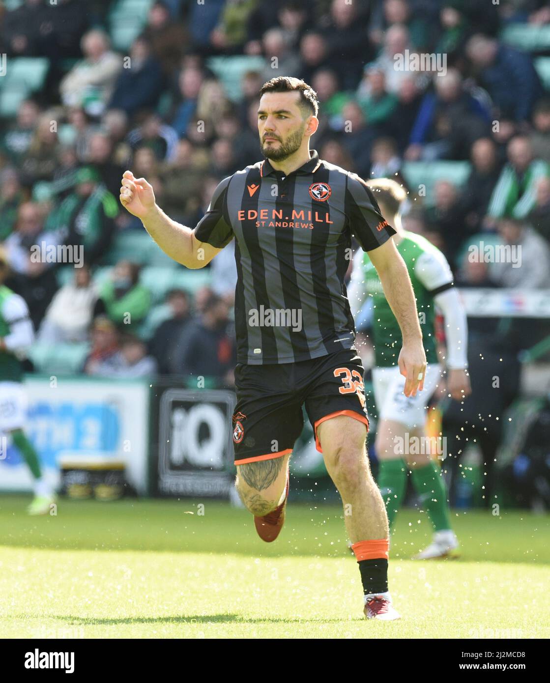 Easter Road Stadium, Edinburgh, Schottland Großbritannien.2.. April 22 Hibernian gegen Dundee Utd Cinch Premiership Match. Tony Watt Dundee Utd Kredit: eric mccowat/Alamy Live News Stockfoto