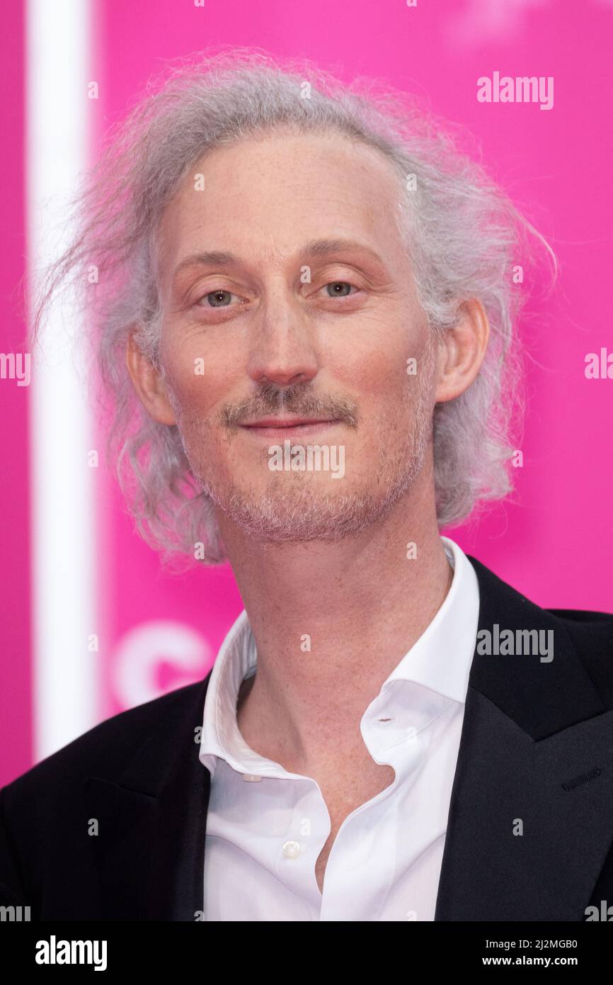 Samuel Arnold nimmt am 02. April 2022 beim Canneseries Festival 5. in Cannes, Frankreich, am rosa Teppich Teil. Foto von David Niviere/ABACAPRESS.COM Stockfoto