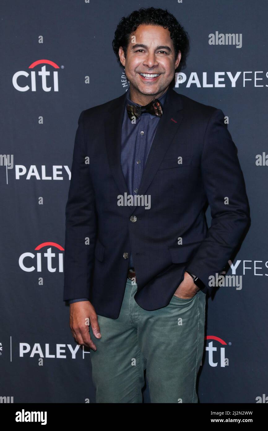 HOLLYWOOD, LOS ANGELES, KALIFORNIEN, USA - 02. APRIL: Jon Huertas kommt beim PaleyFest LA 2022 an - NBC's 'This is US', das am 2. April 2022 im Dolby Theater in Hollywood, Los Angeles, Kalifornien, USA, stattfand. (Foto von Xavier Collin/Image Press Agency/Sipa USA) Stockfoto