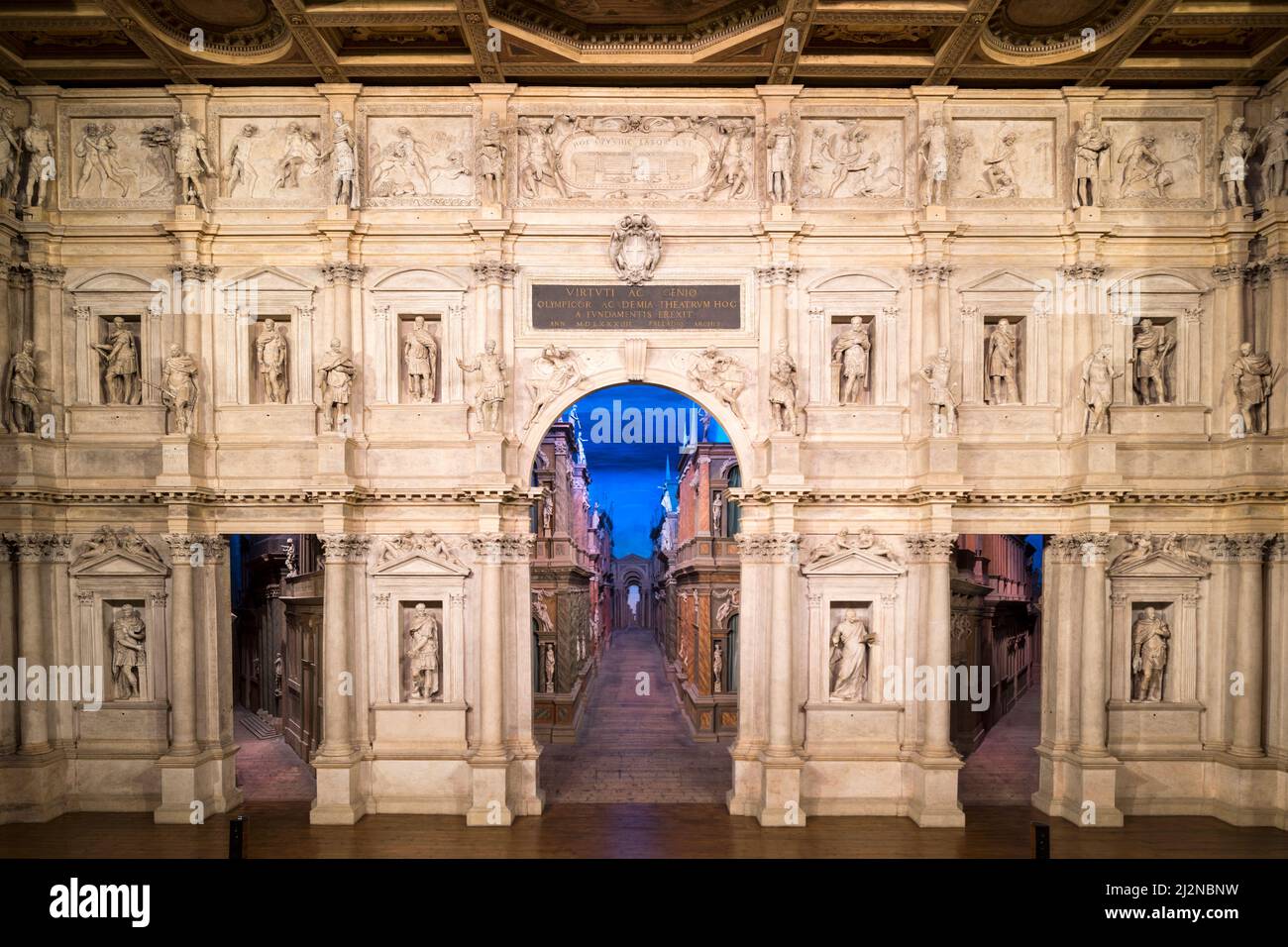 Teatro Olimpico auf der Piazza Matteotti, Vicenza, Italien Stockfoto