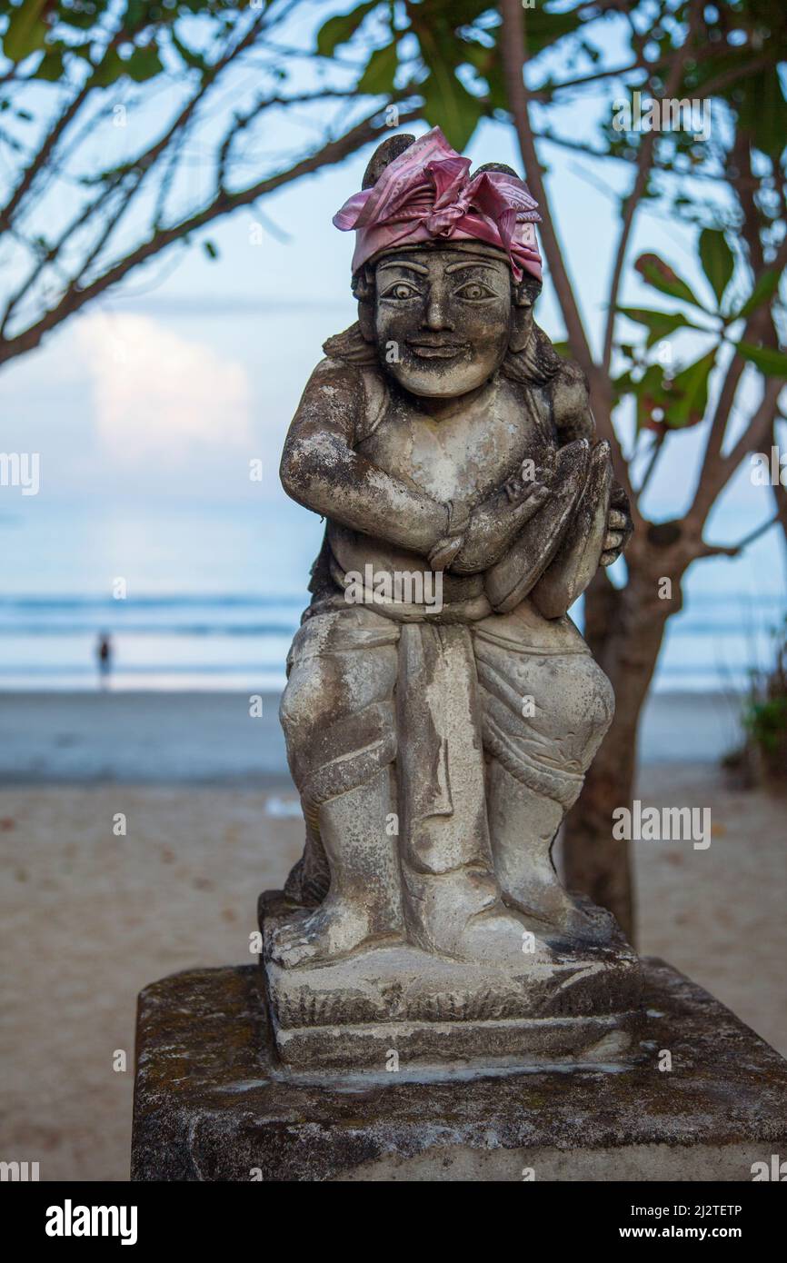 Am frühen Morgen am Kuta Beach in Bali, Indonesien. Stockfoto