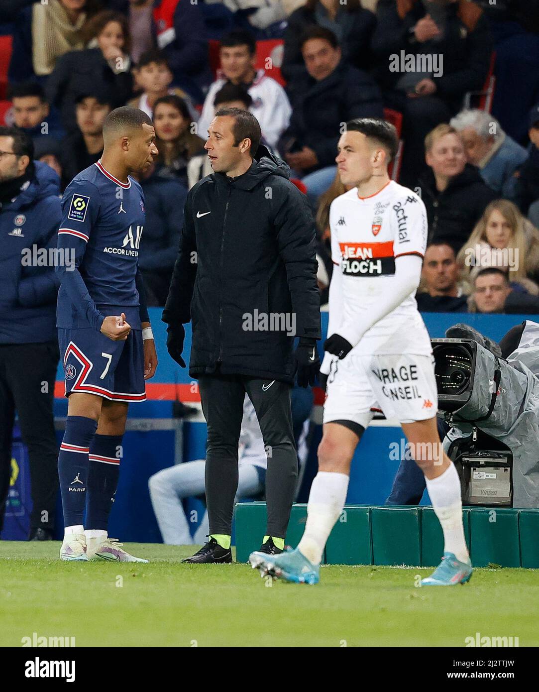 Kylian MMAPPE von PSG während des Spiels zwischen Paris Saint Germain und FC Lorient in der Liga 1 UBER EATS Day 30, im Stadion Parc des Princes, am 03 2022. April in Paris, Frankreich. Foto von Loic Baratoux/ABACAPRESS.COM Stockfoto