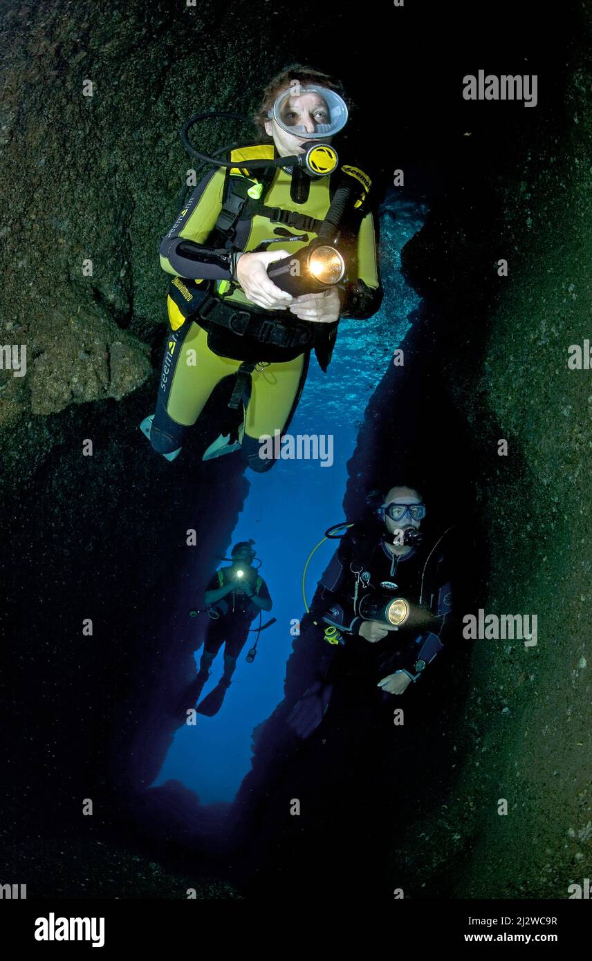 Tauchen in einer Unterwasserhöhle, Adrasan, Lykia, Türkei, Mittelmeer Stockfoto