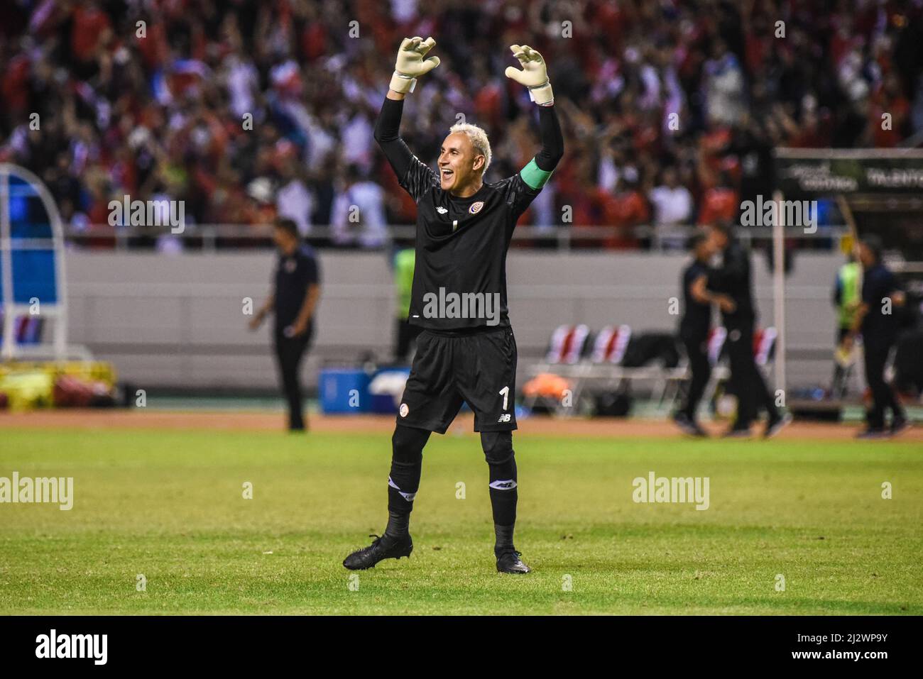 SAN JOSE, Costa Rica: Costarican-Torwart Keylor Navas feiert beim Costa Rica-Sieg über die USA im CONCACAF FIFA WOR 2-0 eine Torwertung Stockfoto