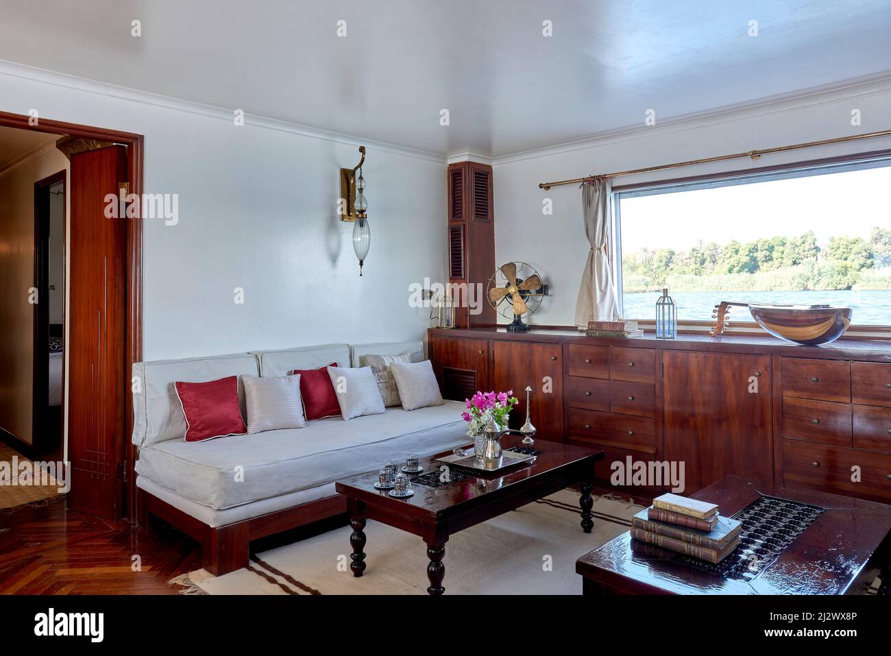 Lazulli Boot, ägypten, Fluss nil, innen Wohnzimmer Stockfoto