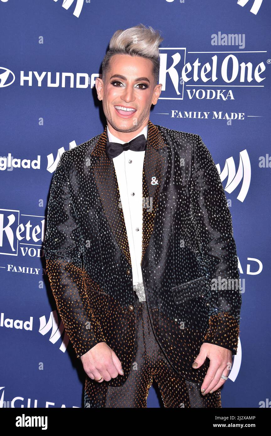 Beverly Hills, Ca. 02. April 2022. Frankie Grande nimmt am 02. April 2022 an den jährlichen GLAAD Media Awards 33. im Beverly Hilton Hotel in Beverly Hills, Kalifornien, Teil. Kredit: Jeffrey Mayer/Jtm Fotos/Media Punch/Alamy Live News Stockfoto