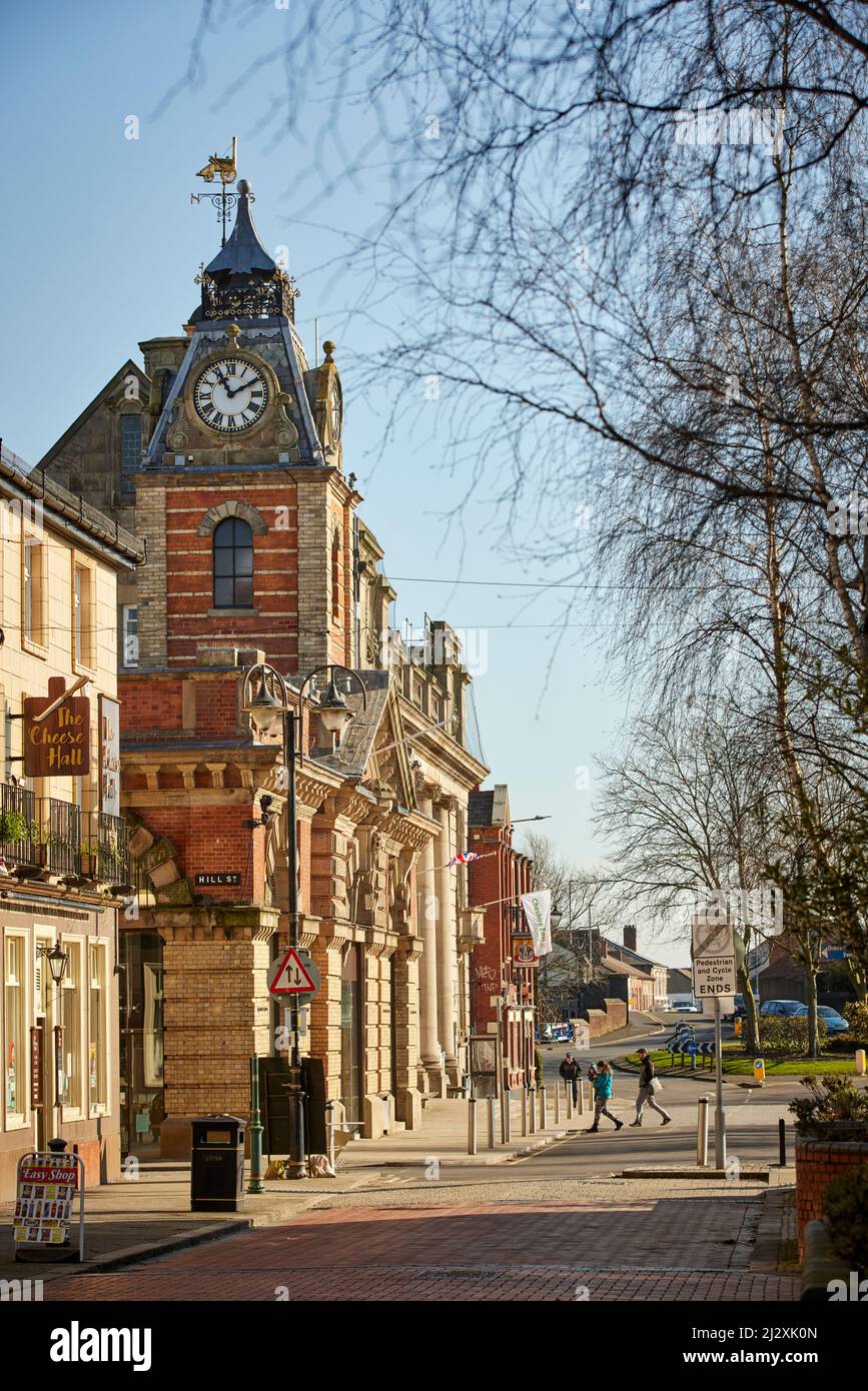 Crewe, Che-Hire. Crewe Market Hall auf dem Memorial Square, die unter dem Grade II gelistet ist Stockfoto