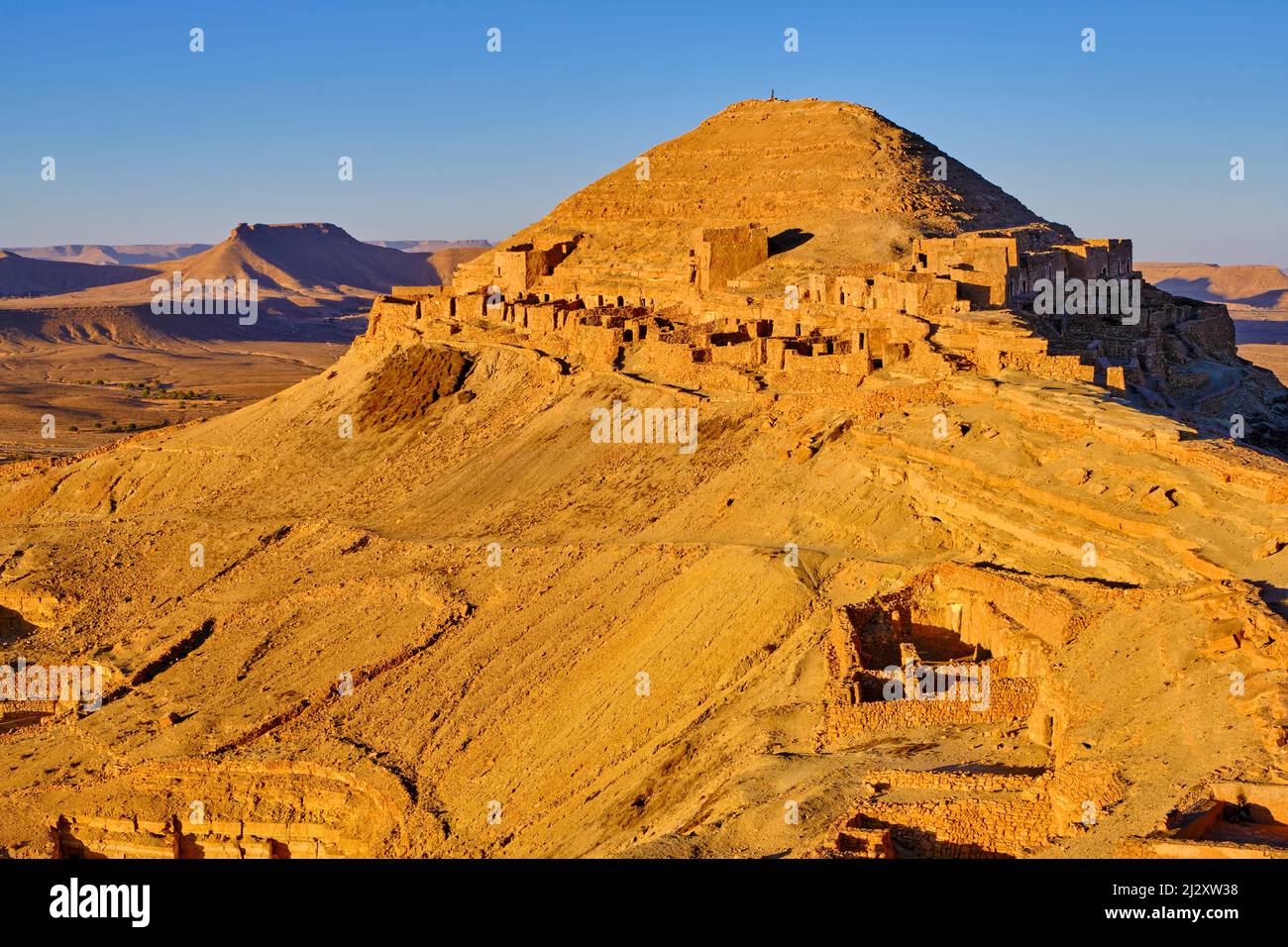 Tunesien, Gouvernement Tataouine, Guermassa, ehemaliges Berglodytendorf Stockfoto