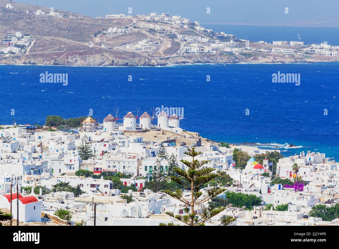 Mykonos Stadt und alter Hafen, erhöhte Sicht, Mykonos, Kykladen Inseln, Griechenland Stockfoto