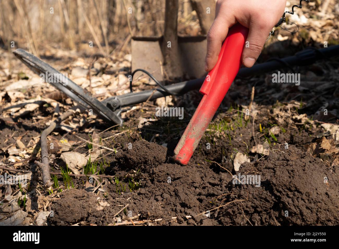 Metalldetektor militärische Suche, Pinpointer Hilfssuchwerkzeug. Stockfoto