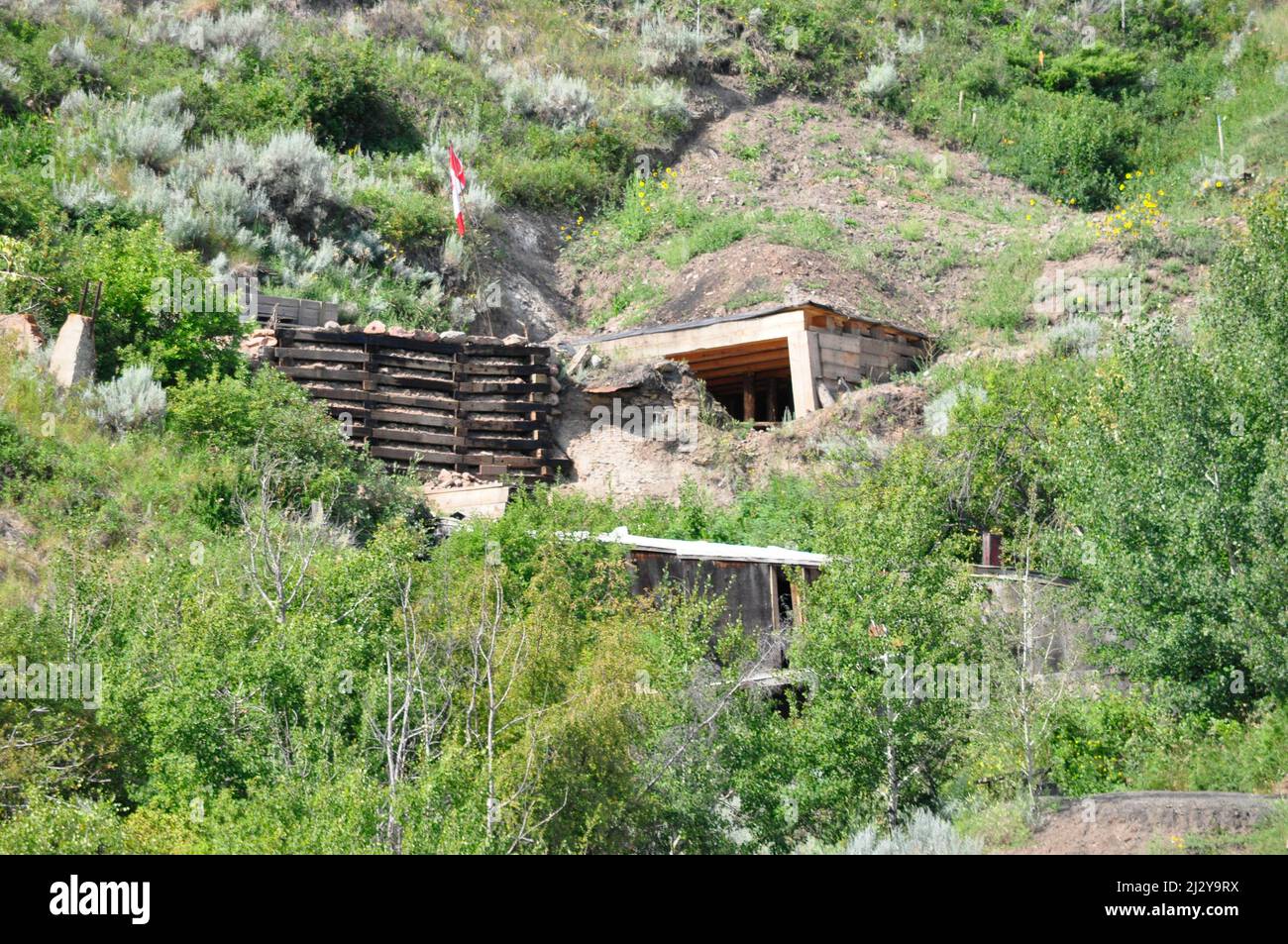 Schacht Eingang, Atlas Coal Mine, National Historic Site of Canada, East Coulee, Alberta, Kanada, August 9, 2011. Stockfoto