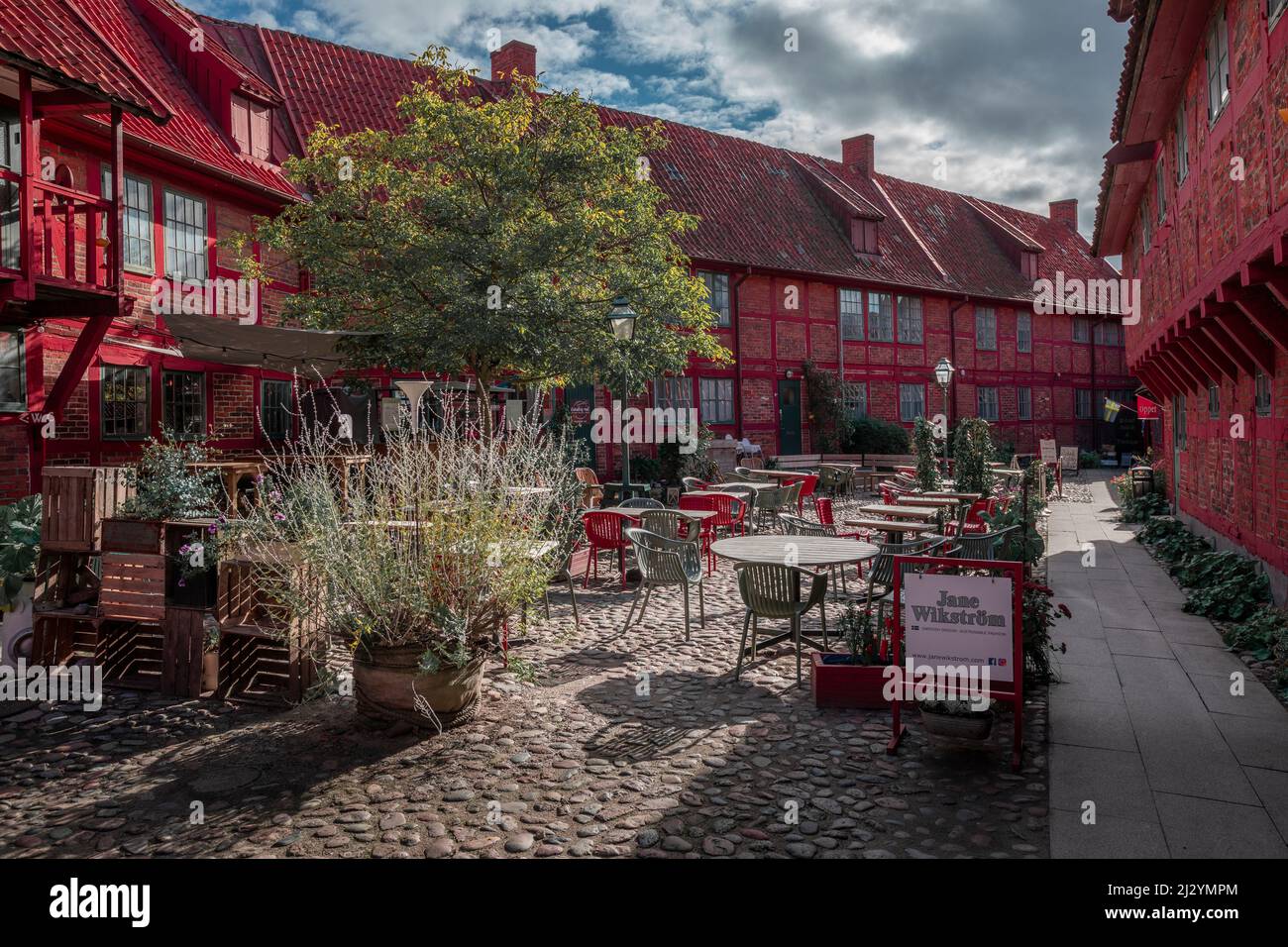 Restaurant im Hinterhof in Ystad in Schweden Stockfoto