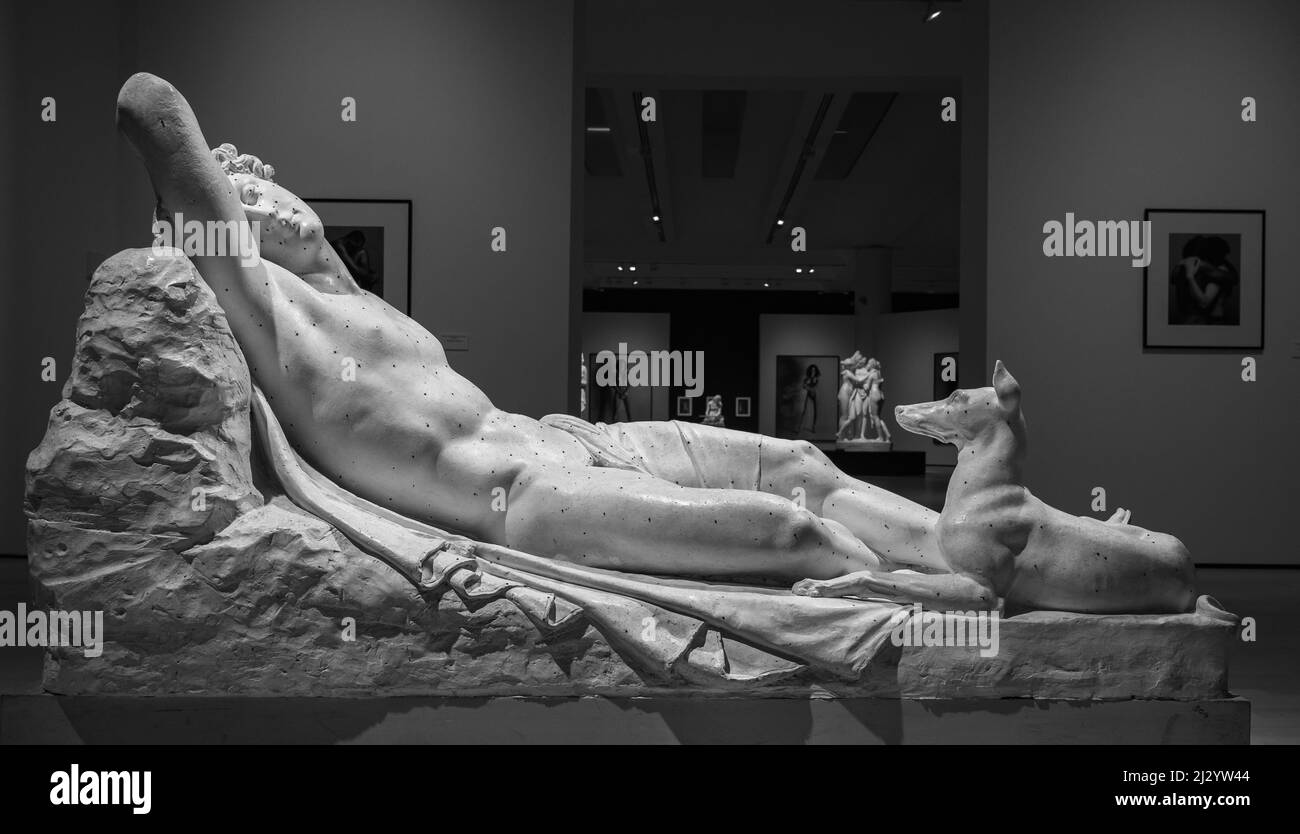 Sleeping Endymion (Endimione dormiente) (1819) von Antonio Canova gegossener Marmor - MART Museum für moderne und zeitgenössische Kunst - Rovereto, Italien Stockfoto