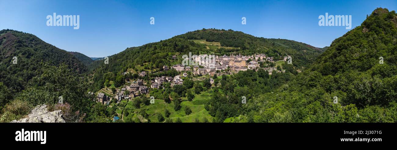 Vue panoramique du Village depuis le Point de vue du Bancarel Stockfoto