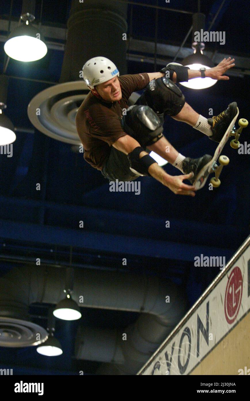 Okt 31, 2004-Seoul, Südkorea-Spieler-Action während eines World Skate Board Championship Asia Finals 2004, das am 31. Oktober 2004 in Seoul, SAM SUNG-DONG, COEX Convention Hall, stattfand. Stockfoto