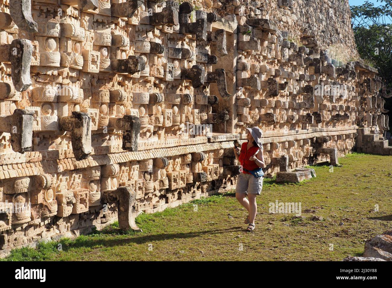 Maya-Ausgrabung von Kabah in Ruta Puuc, Yucatan, Mexiko c. HERR: Andrea Seifert Stockfoto