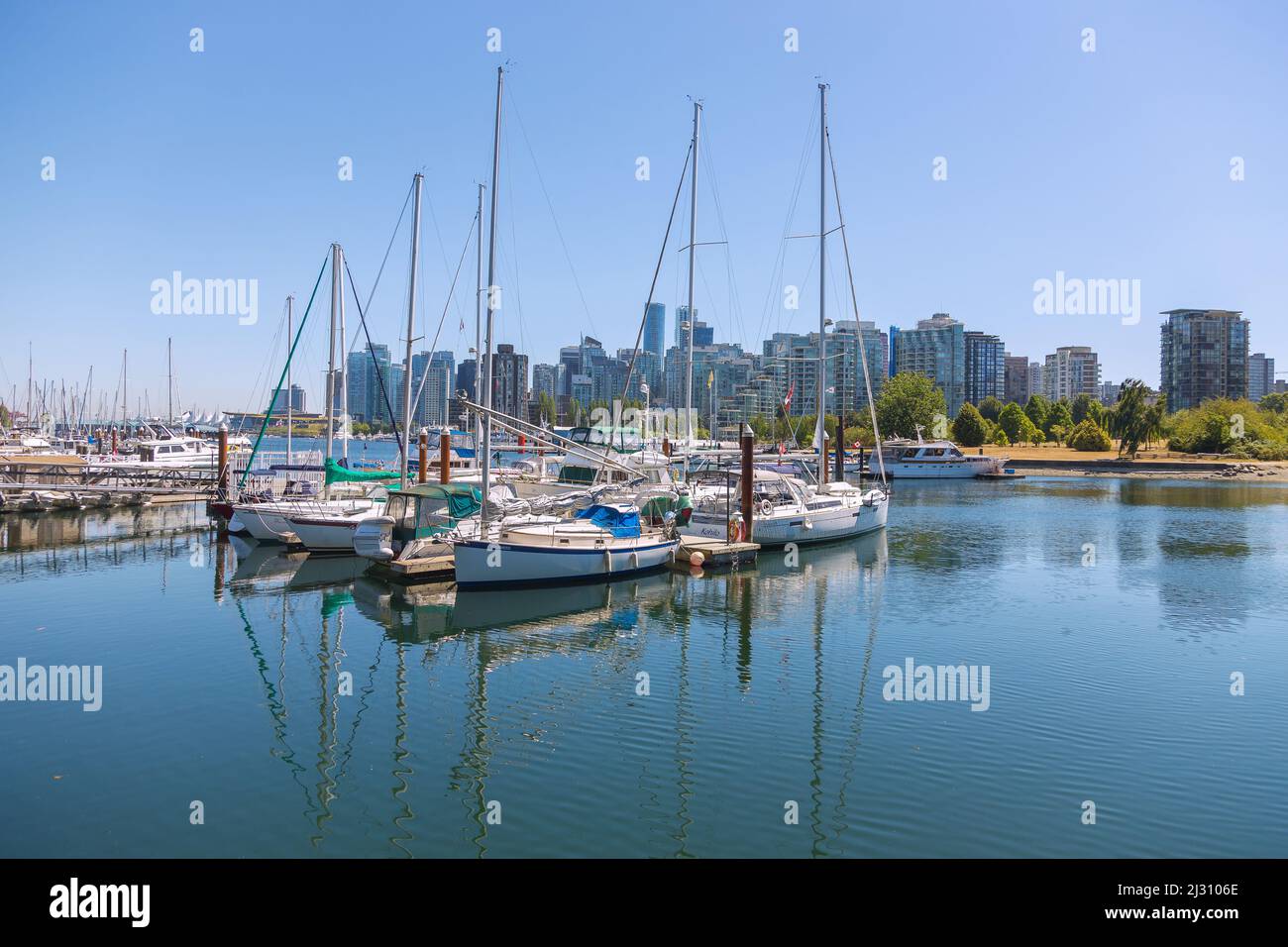 Vancouver, Stanley Park, Vancouver Lookout mit Blick auf Coal Harbour, Convention Center und Canada Place Stockfoto