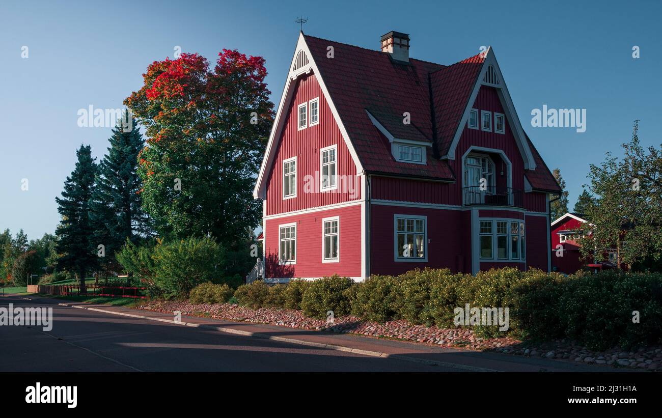 Rotes Haus in der Nähe von Rättvik am Siljan-See in Dalarna, Schweden Stockfoto
