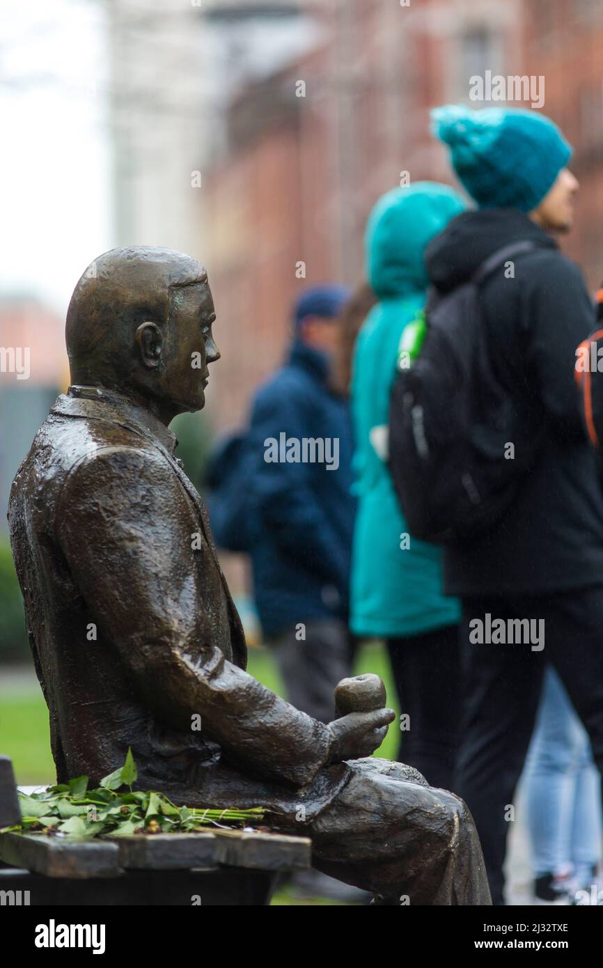 Das Alan Turing Memorial im Sackville Park in Manchester, England, ist ...