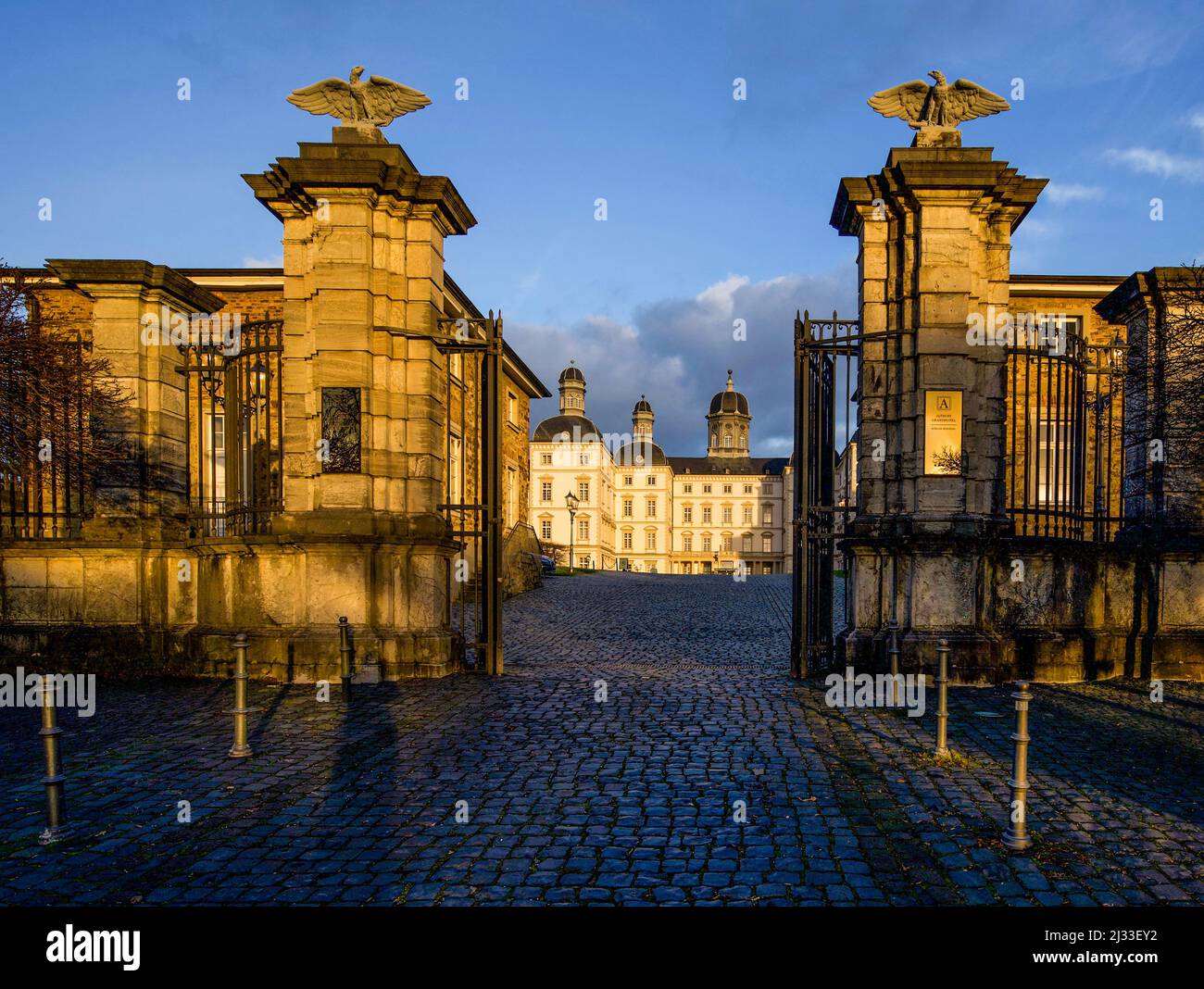 Portal von Schloss Bensberg, Bergisch Gladbach, Bergisches Land, Nordrhein-Westfalen, Deutschland Stockfoto