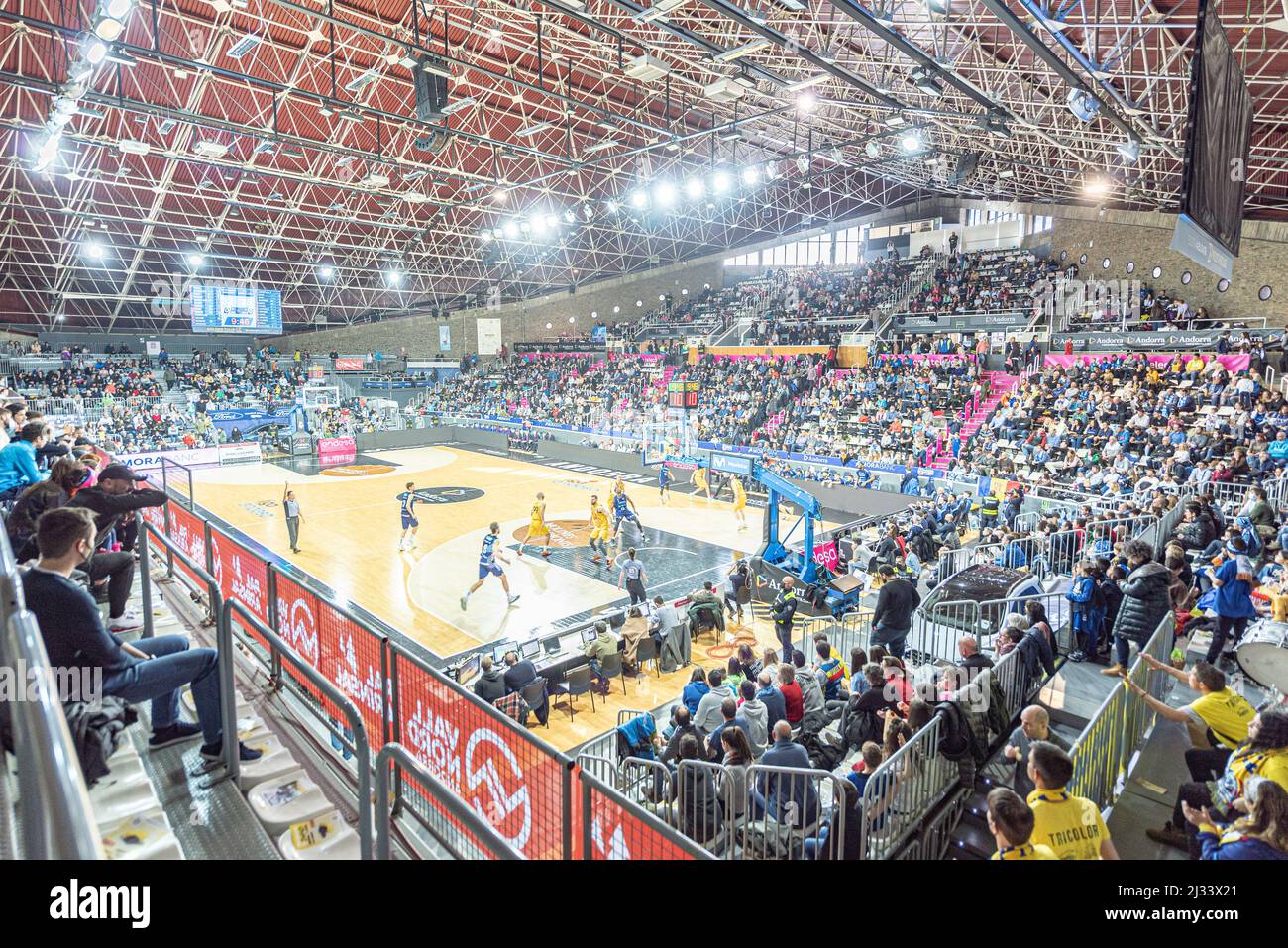 Andorra La Vella, Andorra : 2022 April 03 : Spieler des ACB-League-Spiels zwischen Mora Banc Andorra und FC Barcelona in Andorra La Vella. Stockfoto