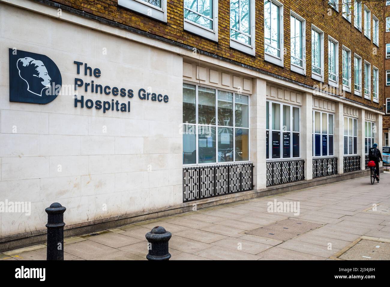 The Princess Grace Hospital Marylebone London - Architekt des Privatkrankenhauses Richard Seifert, eröffnet von Prinzessin Grace von Monaco 1977. Teil der HCA-Gruppe. Stockfoto