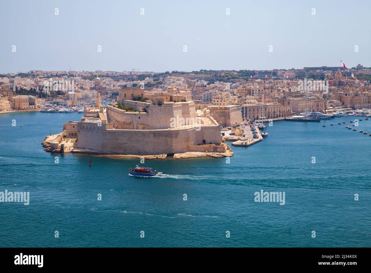 Landschaft von Valletta, Malta. Fort St. Angelo, ein befestigte Festung in Birgu, Malta. Es wurde ursprünglich im Mittelalter erbaut Stockfoto