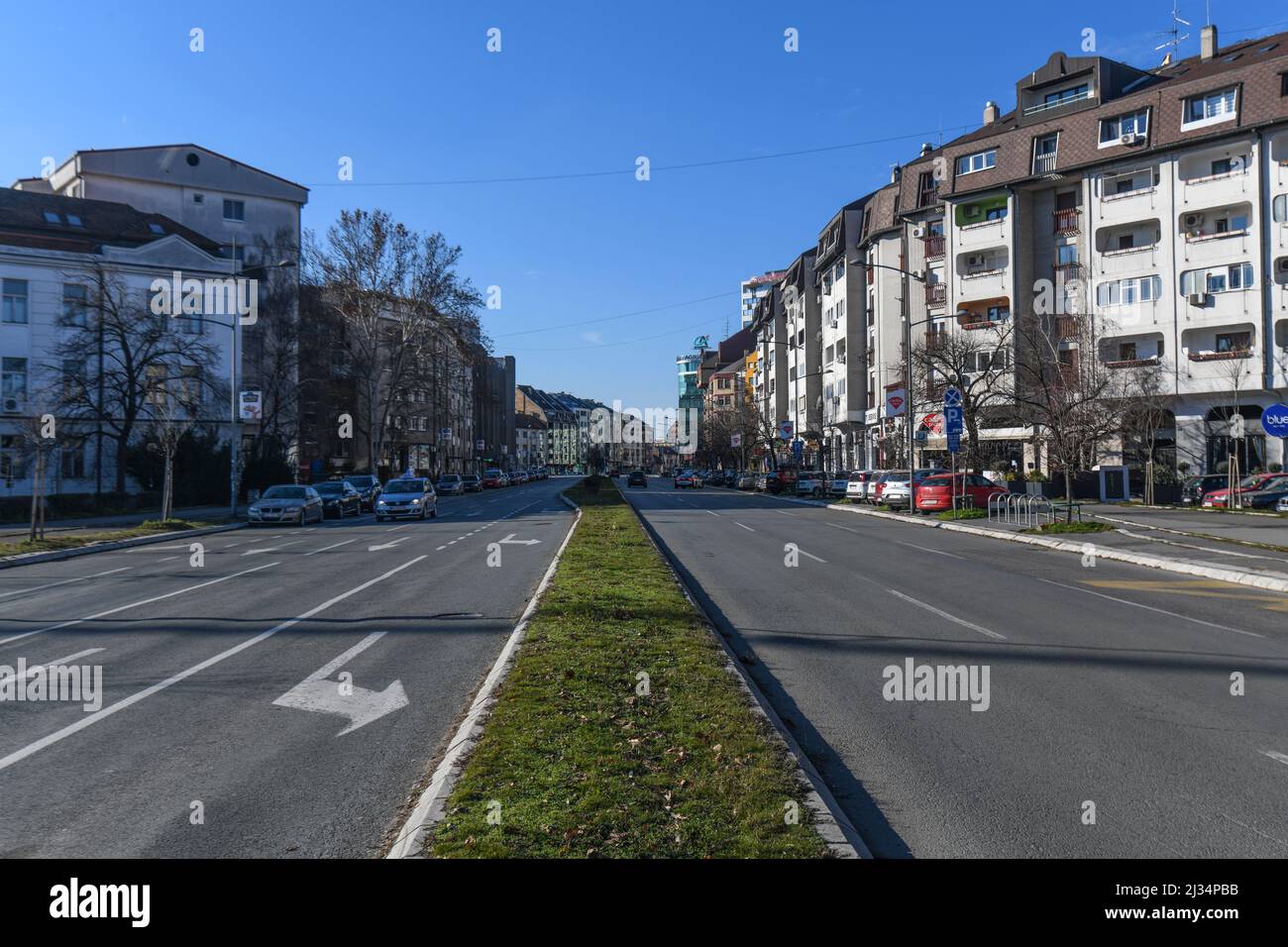 Novi Sad: Boulevard Oslovodjenja. Serbien Stockfoto