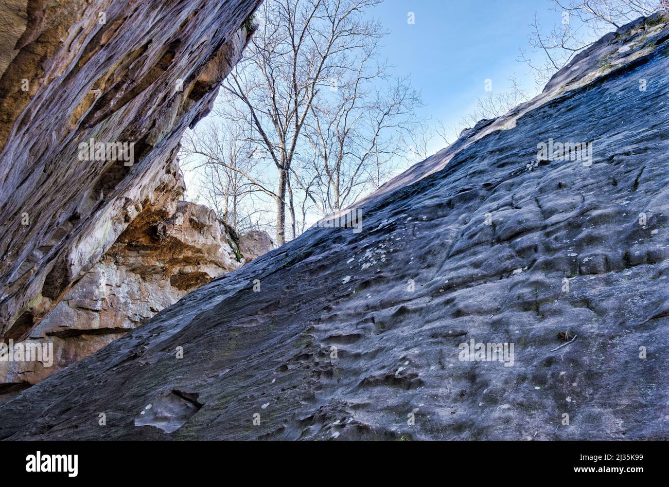 Felsbrocken im Moss Rock Preserve in Hoover, Alabama, USA Stockfoto