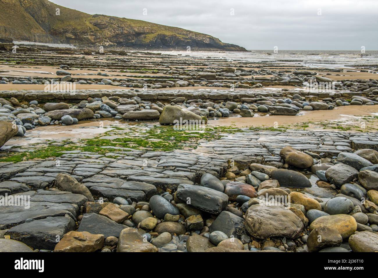 D8untaven Bay oder Southerndown Beach an der Glamorgan Heritage Coast im Wale of Glamorgan South Wales Stockfoto