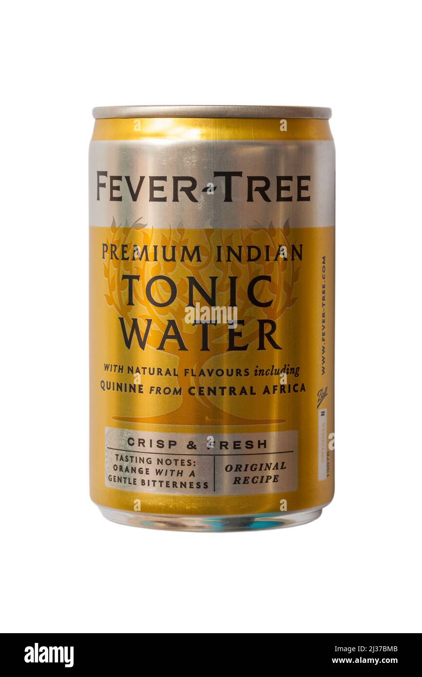 Dose aus hochwertigem indischem Tonic Water von Fever-Tree, isoliert auf weißem Hintergrund - mit natürlichen Aromen einschließlich Chinin aus Zentralafrika Stockfoto