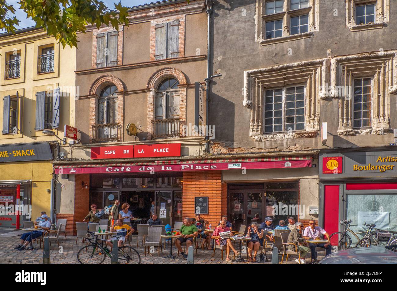 Frankreich, Ockitanie, Tarn et Garonne, ''Cafe de la Place'', in Castelsarrazin. Stockfoto