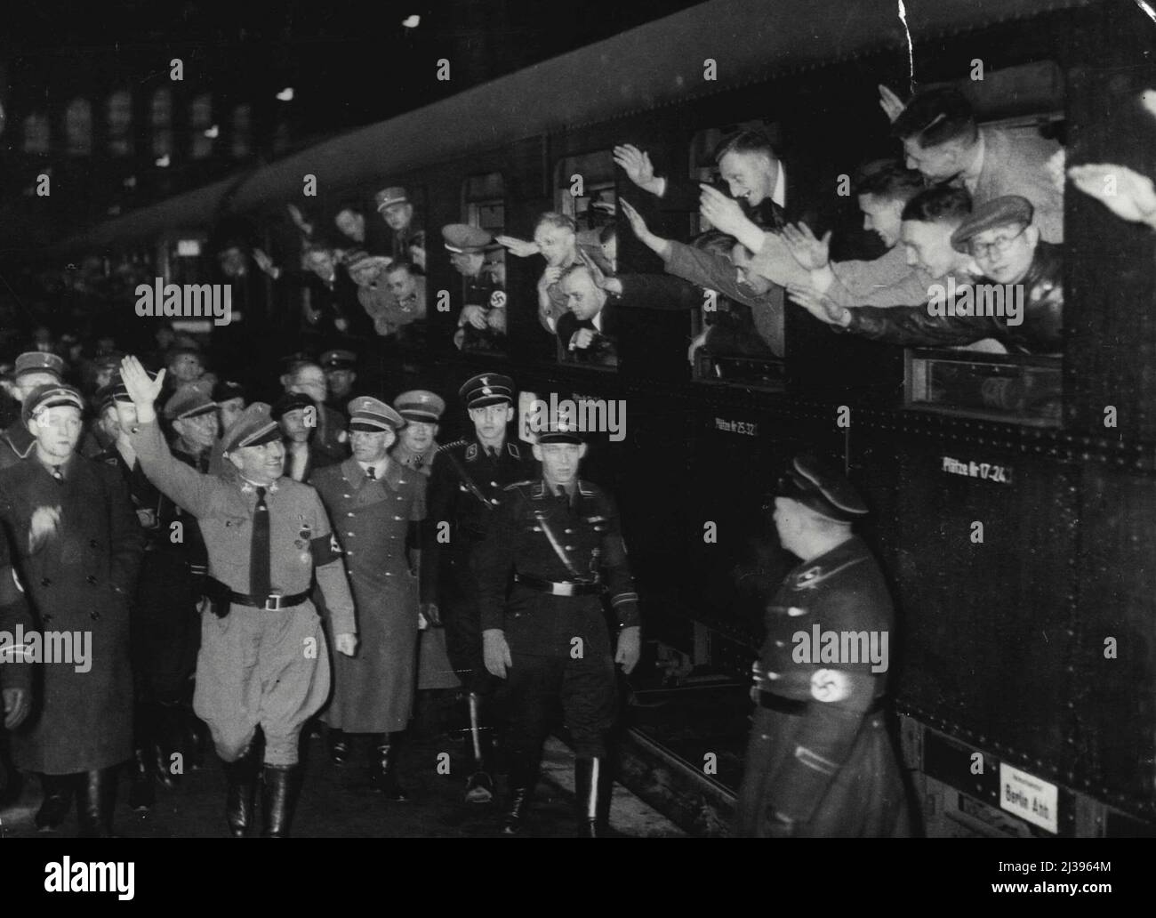 Dr. Robert Ley - Hoher Nazi- Und Hitler-Arbeiterführer - Persönlichkeit. 09. Oktober 1939. (Foto von London News Agency Photos Ltd). Stockfoto