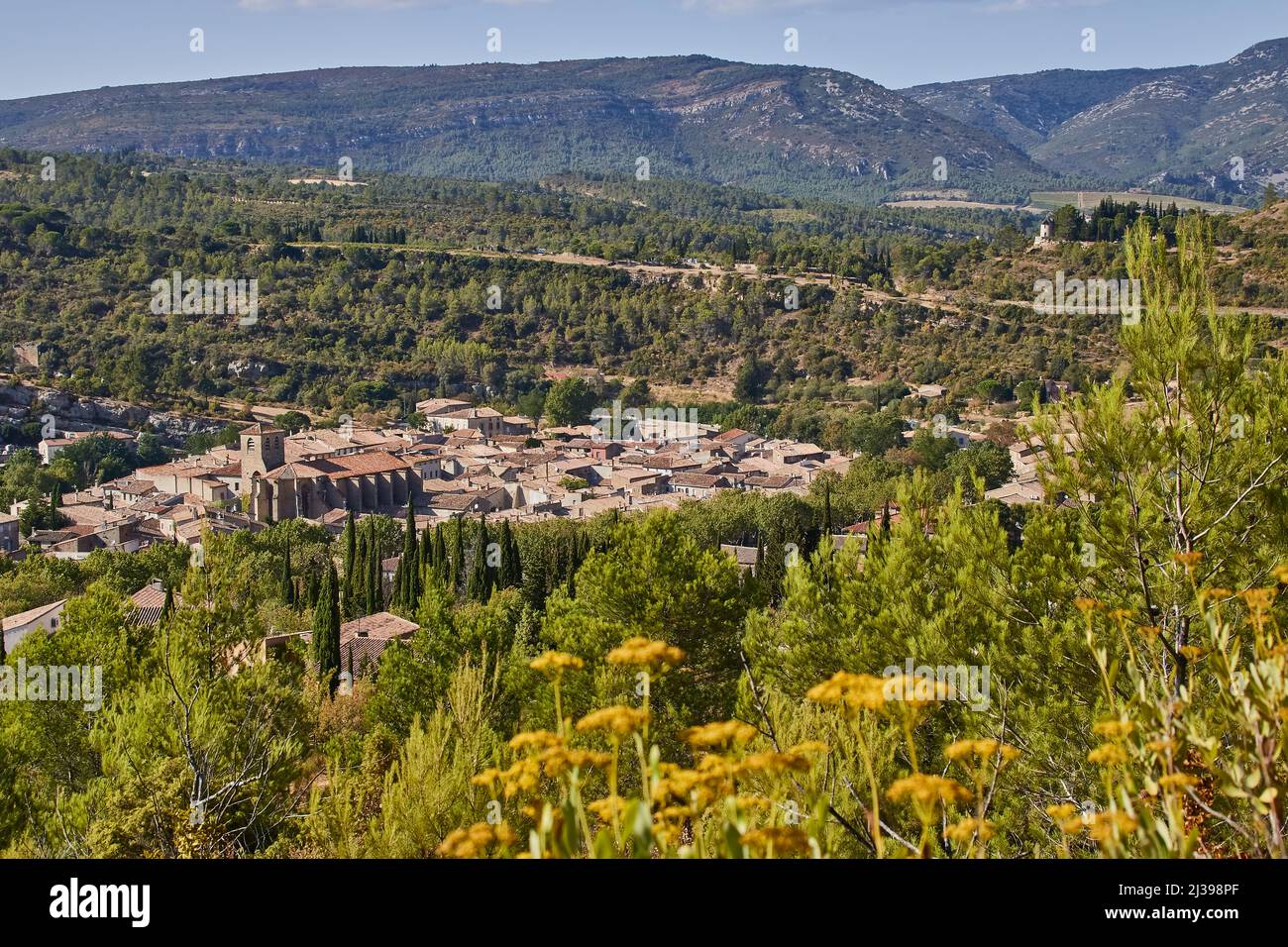 Lagrasse ist eine Gemeinde im Departement Aude in Südfrankreich. Lagrasse ist Teil des Vereins Les Plus Beaux Villages de France. Stockfoto