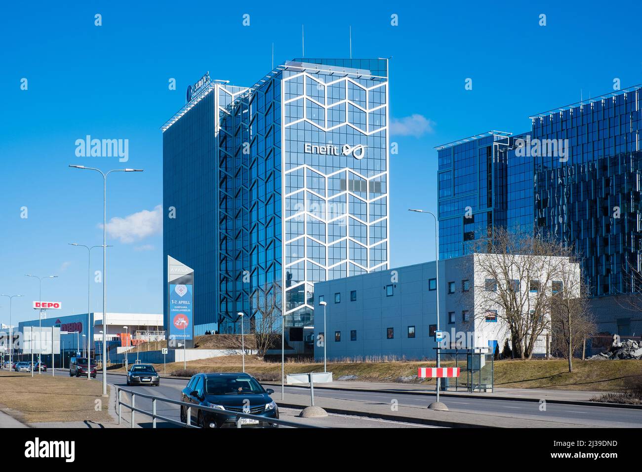 Enefit und Elektrilevi Gebäude in Tallinn. Enefit ist der größte Energieproduzent und einer der größten Produzenten erneuerbarer Energien im Baltikum. Stockfoto