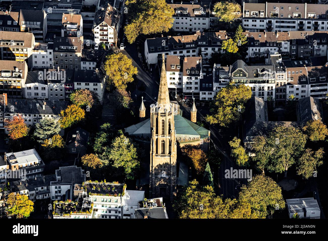 Katholische Pfarrkirche St. Mauritius, Mauritius-Viertel, Köln, Rheinland, Nordrhein-Westfalen, Deutschland Stockfoto