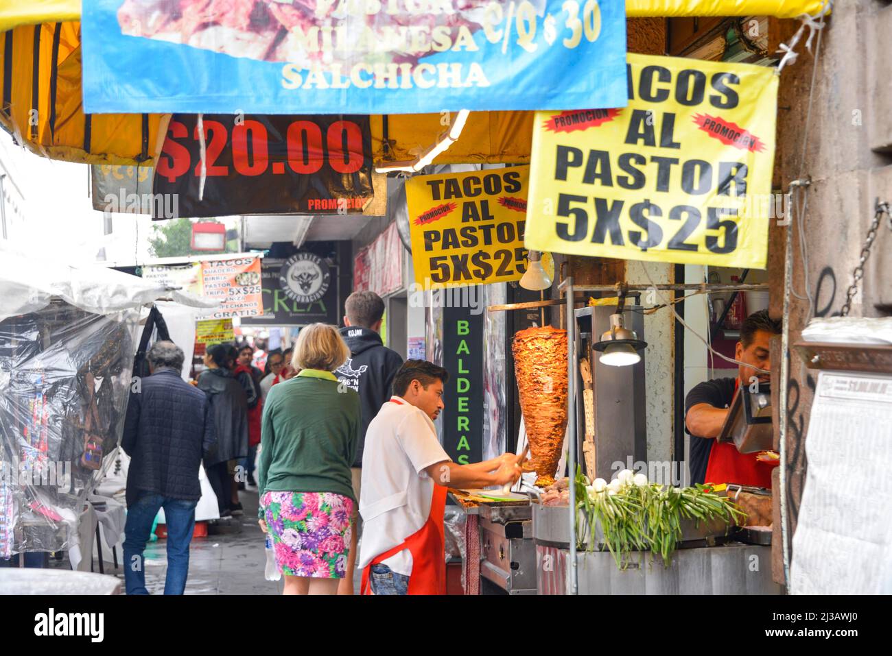 Street Food, Tacos, Mexiko-Stadt, Mexiko Stockfoto