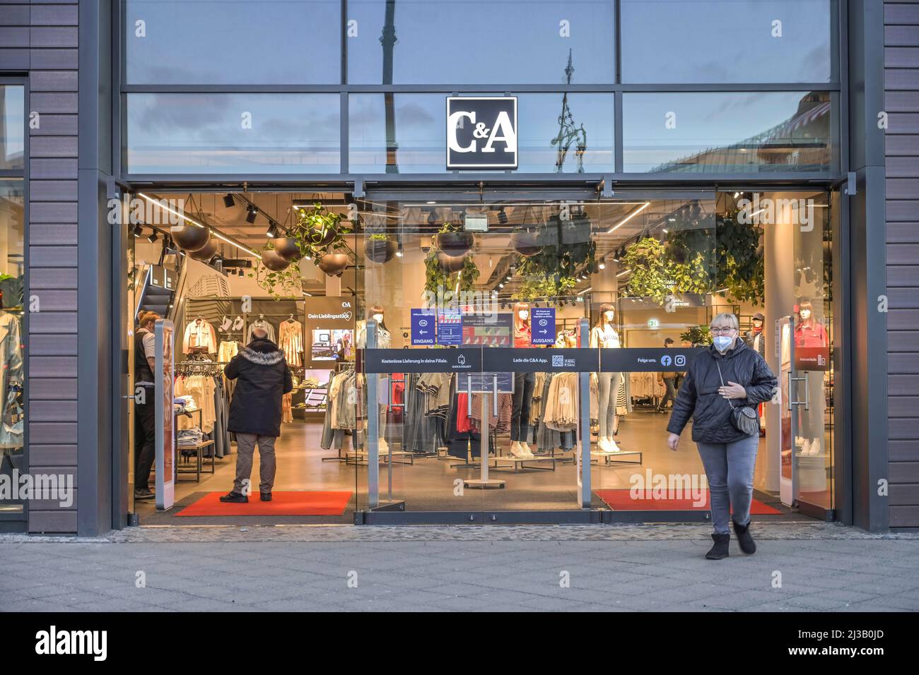 C&A, Kurfürstendamm, Charlottenburg, Berlin, Deutschland Stockfoto