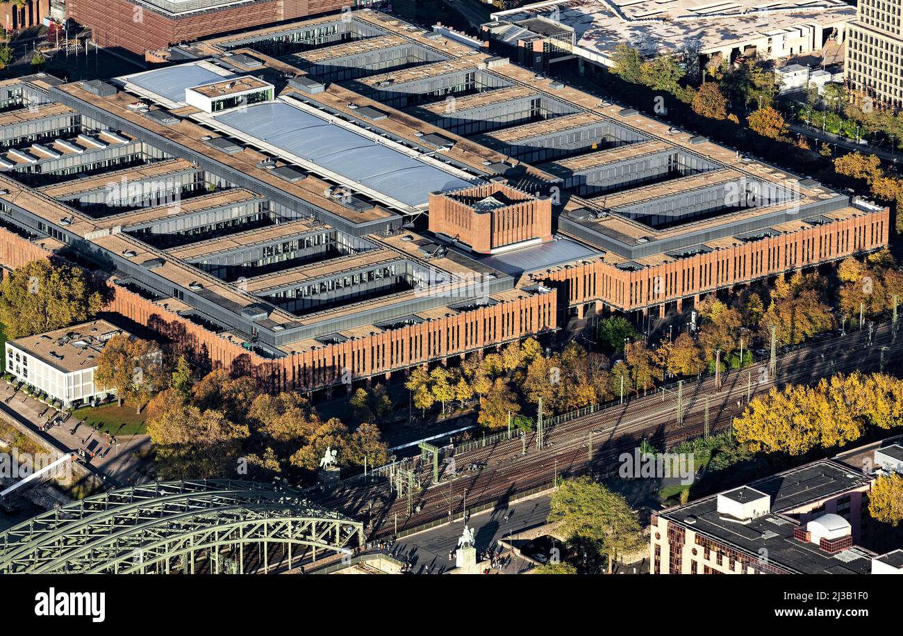 Rheinhallen, Köln-Messe, altes Messegelände, heute Sitz des Medienkonzerns RTL, Deutz, Köln, Rheinland, Nordrhein-Westfalen Stockfoto
