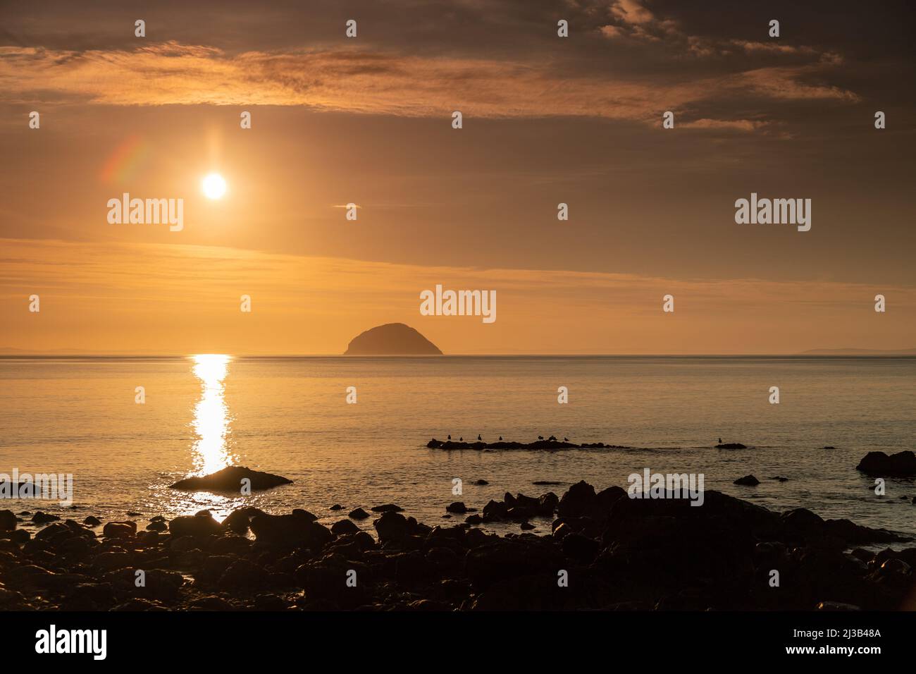 Ailsa Craig vor der Küste von South Ayrshire, Schottland Stockfoto