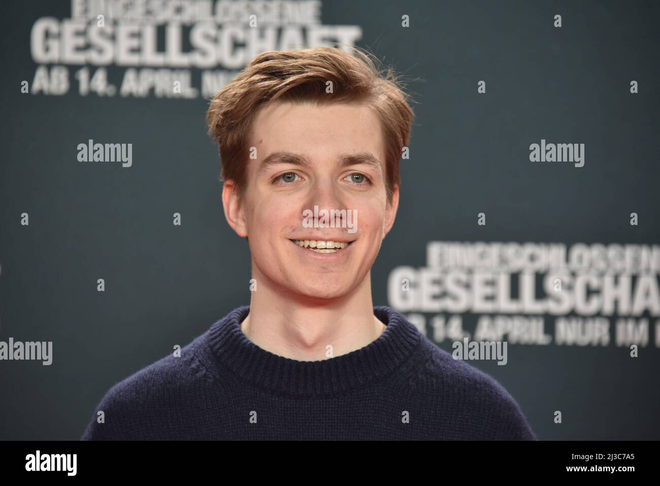 Filme Und Serien Von Nick Julius Schuck Nick julius schuck -Fotos und -Bildmaterial in hoher Auflösung – Alamy