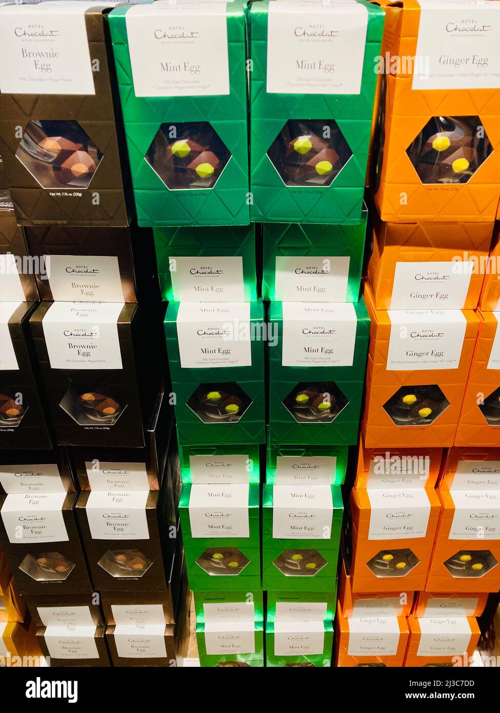 Luxuriöse Schokolade Ostereier von Hotel Chocolat ein britischer Chocolatier. Stockfoto