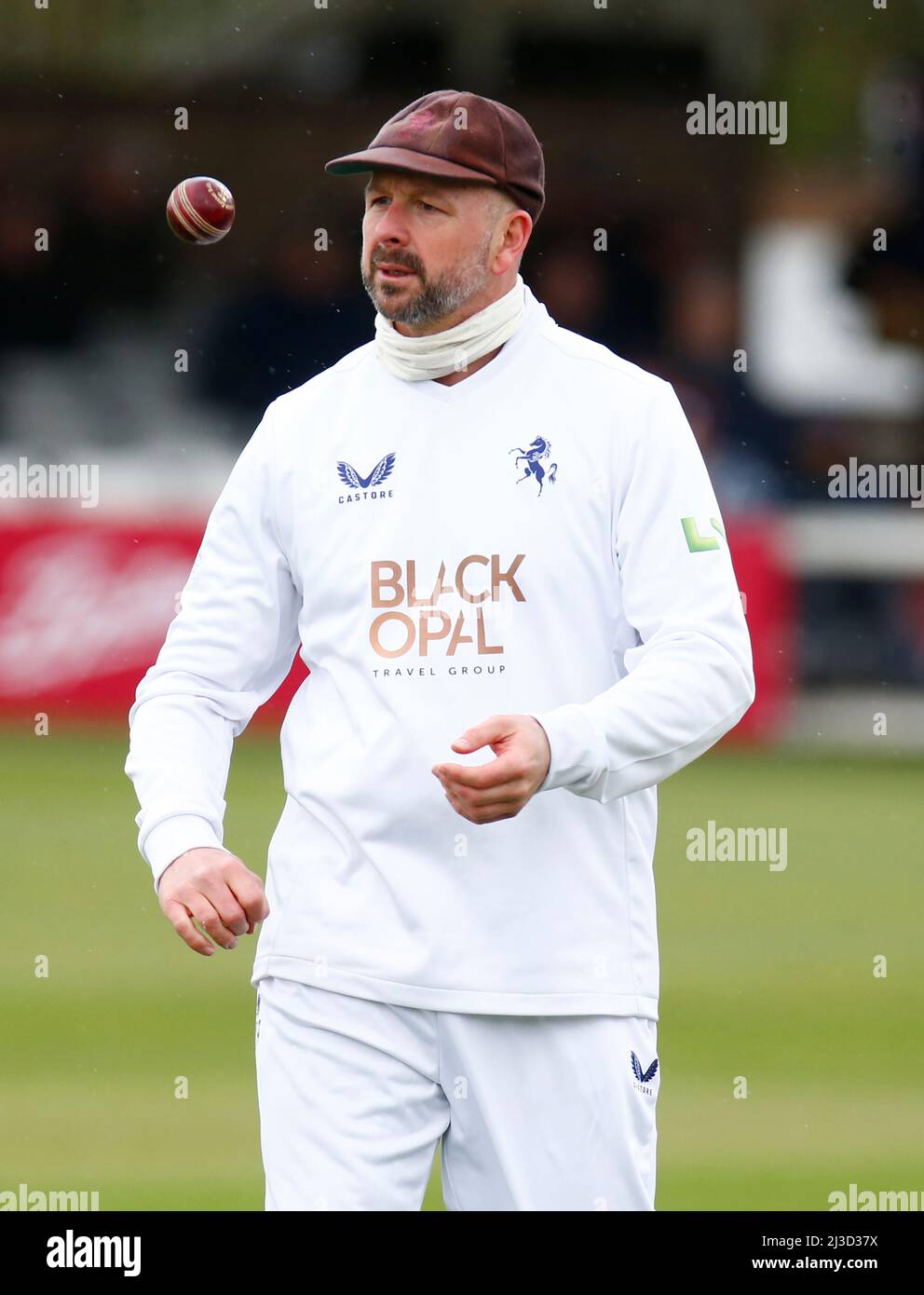 Chelmsford, Großbritannien. 01.. Februar 2018. CHELMSFORD ENGLAND - 07. APRIL : Darren Stevens von Kent CCC während der County Championship - Division One (Tag 1 von 4) zwischen Essex CCC gegen Kent CCC auf dem Cloud County Ground, Chelmsford am 07.. April, 2022 Credit: Action Foto Sport/Alamy Live News Stockfoto