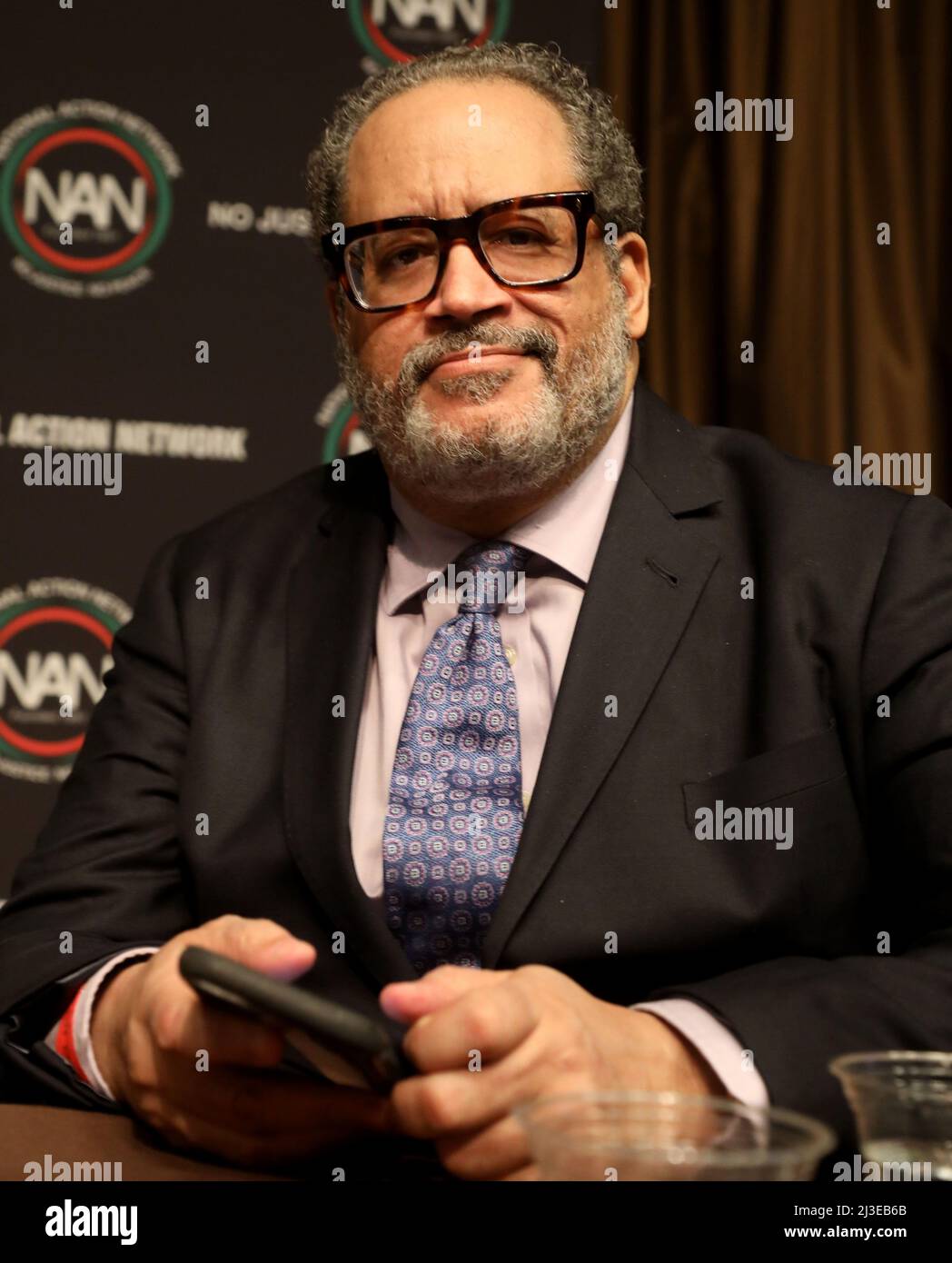 New York, New York, USA. 7. April 2022. Der Autor und Aktivist MICHAEL ERIC DYSON nimmt an der National Action Network Annual National Convention 2022 im Sheraton Times Square Hotel Teil. (Bild: © Nancy Kaserman/ZUMA Press Wire) Stockfoto