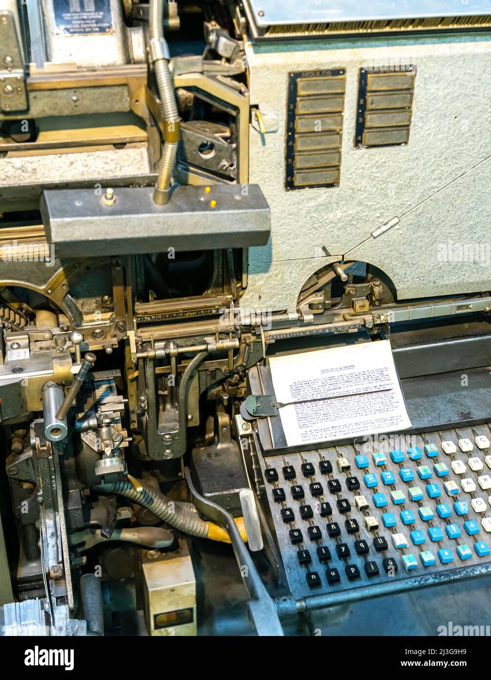 Intertype C4 linotype, 1947. Eine Textmaschine der Gießerei Stockfoto